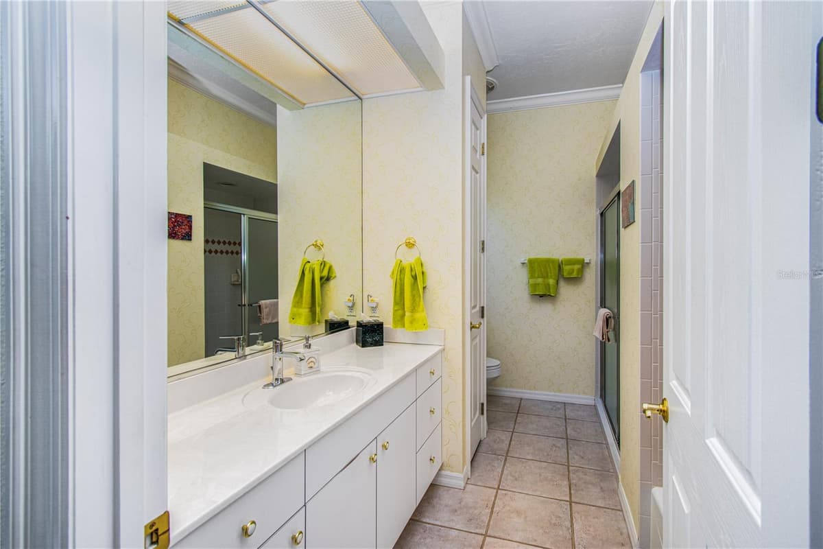 7302 EATON COURT — photo 29 of 51