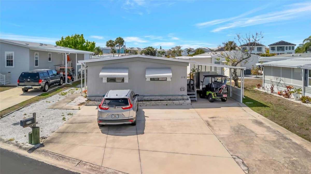 110 SAINT LUCIA LOOP — photo 1 of 39