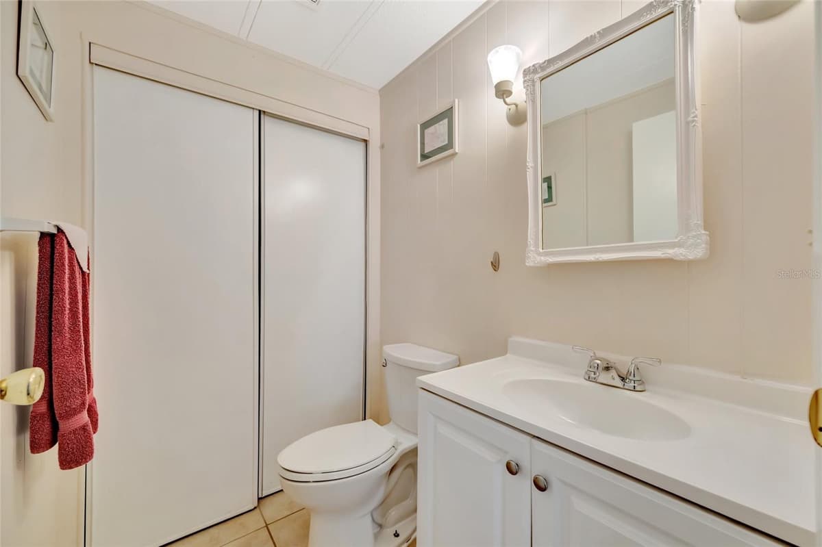 110 SAINT LUCIA LOOP — photo 18 of 39