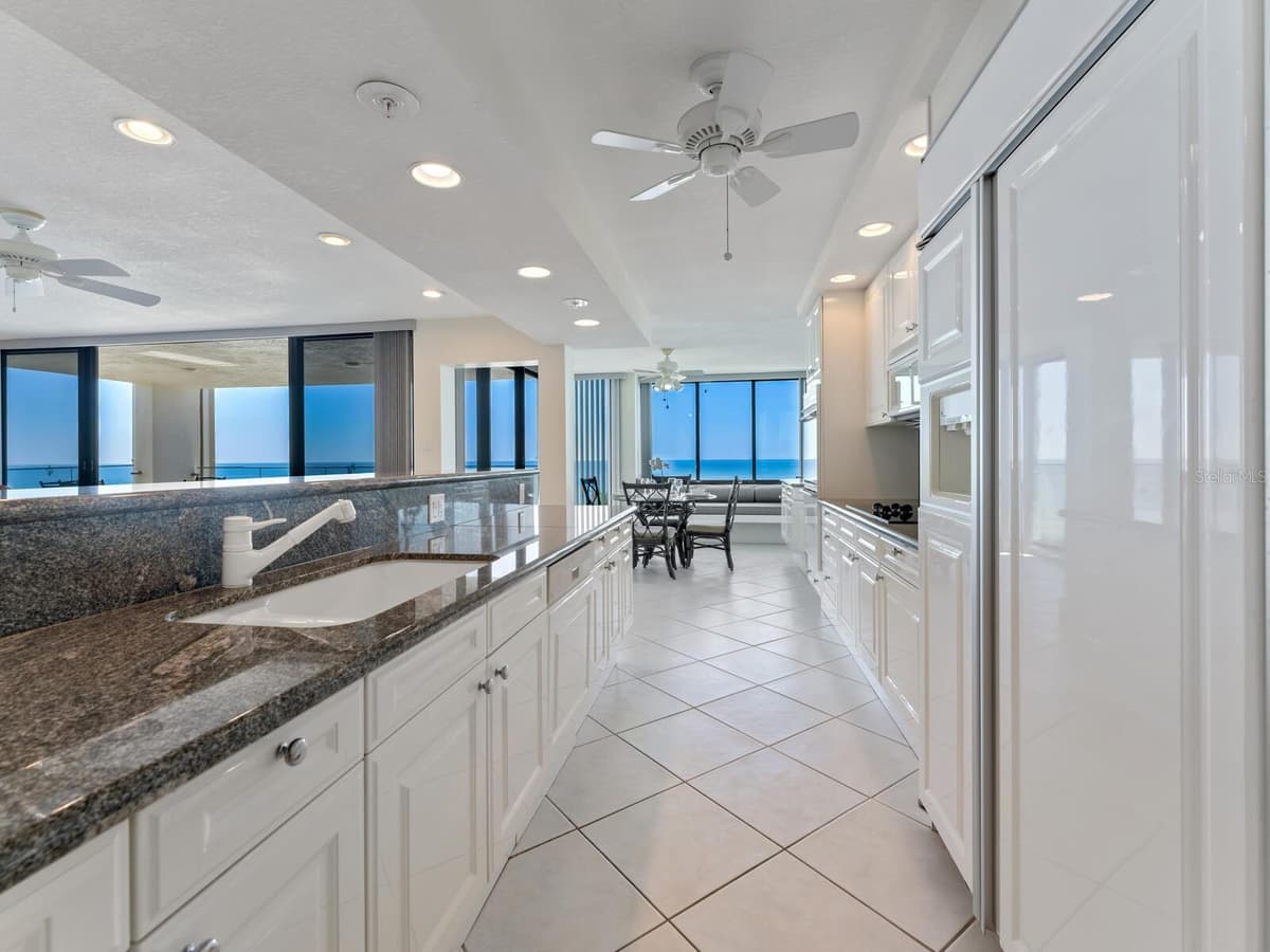 1511 GULF OF MEXICO DRIVE — photo 9 of 57