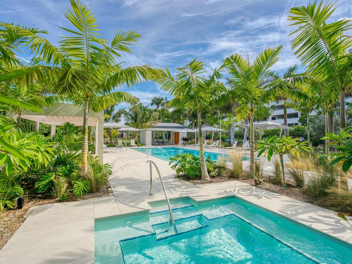 1511 GULF OF MEXICO DRIVE — photo 32 of 57