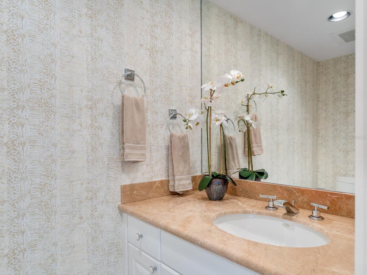 1511 GULF OF MEXICO DRIVE — photo 22 of 57