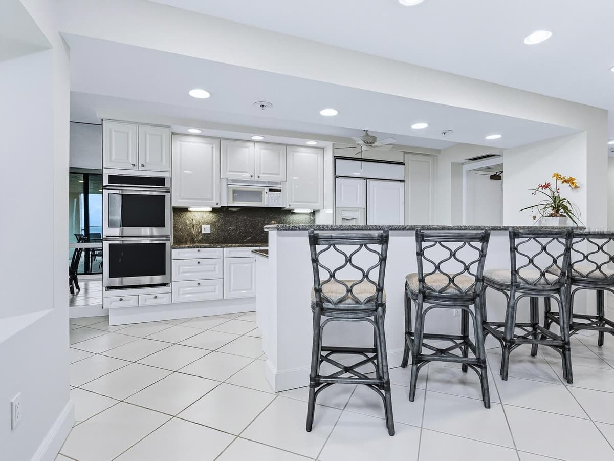 1511 GULF OF MEXICO DRIVE — photo 7 of 57
