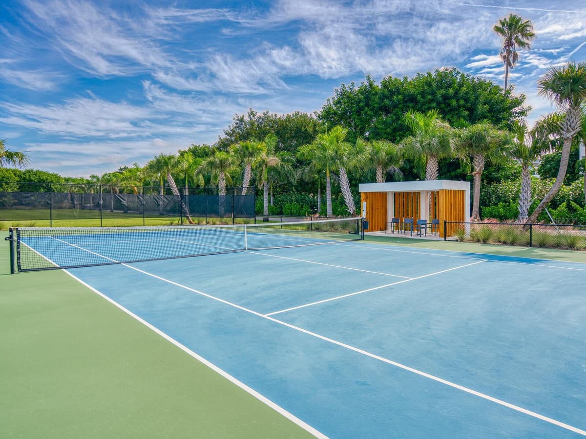 1511 GULF OF MEXICO DRIVE — photo 38 of 57