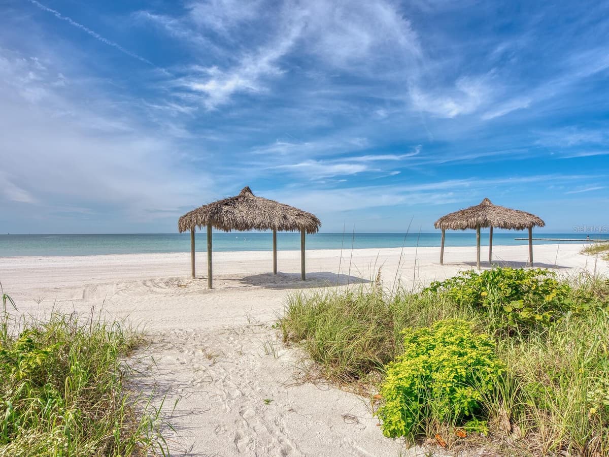 1511 GULF OF MEXICO DRIVE — photo 40 of 57
