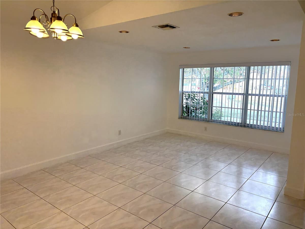 510 181ST WAY — photo 9 of 41