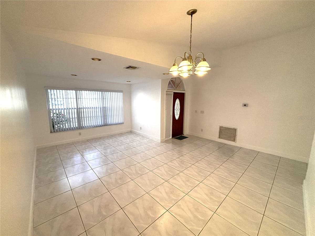 510 181ST WAY — photo 7 of 41