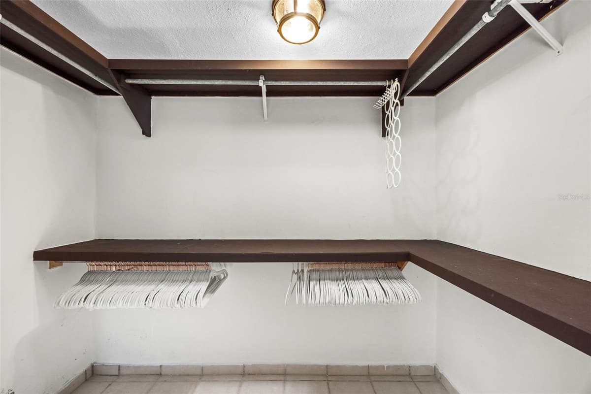 351 CAMINO DE LOS LIRIOS — photo 28 of 32