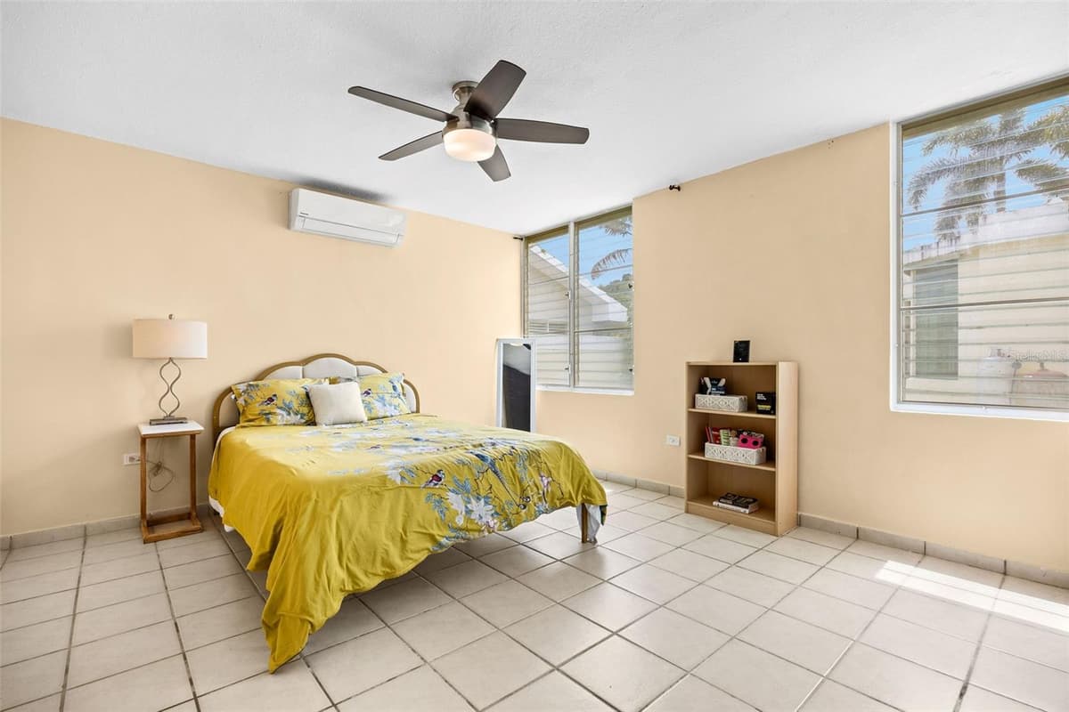 351 CAMINO DE LOS LIRIOS — photo 23 of 32