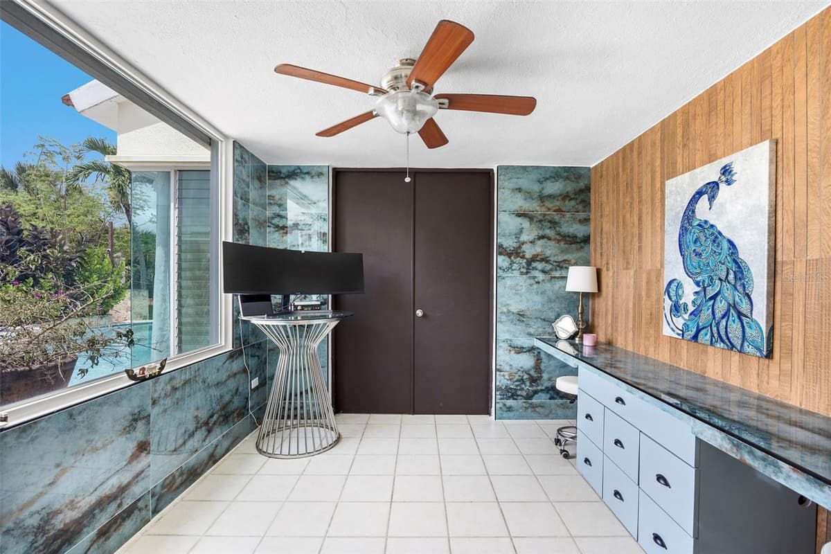 351 CAMINO DE LOS LIRIOS — photo 20 of 32
