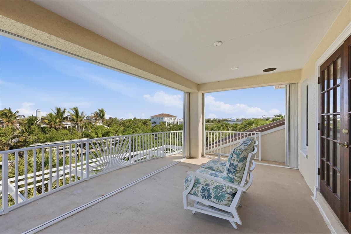 65 PALM DRIVE — photo 27 of 55