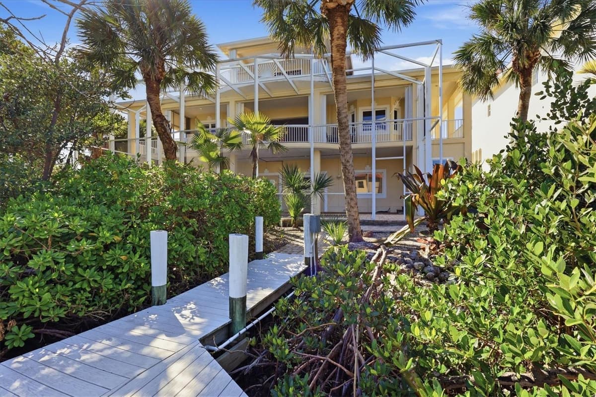 65 PALM DRIVE — photo 45 of 55