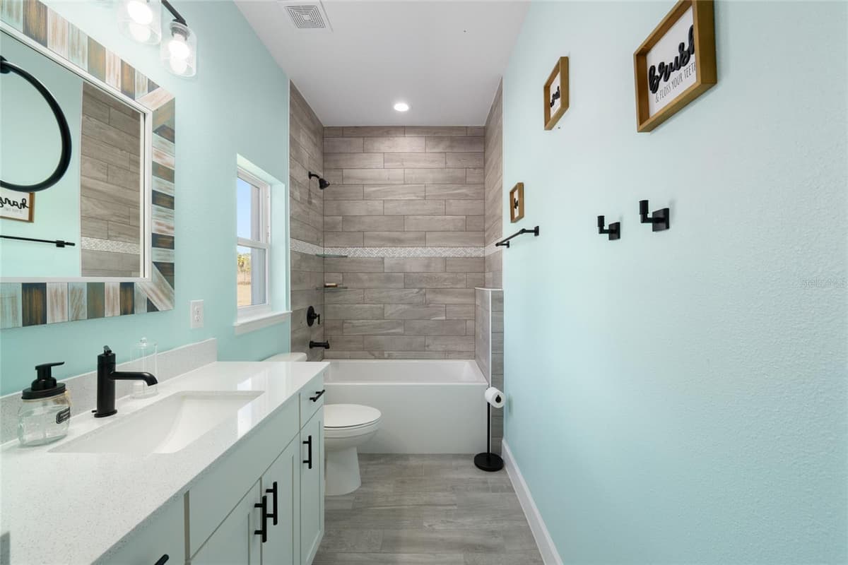 4821 SUNNYSIDE DRIVE — photo 34 of 98