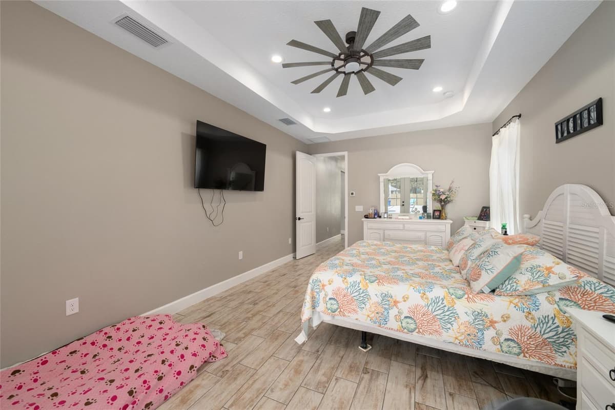 4821 SUNNYSIDE DRIVE — photo 44 of 98