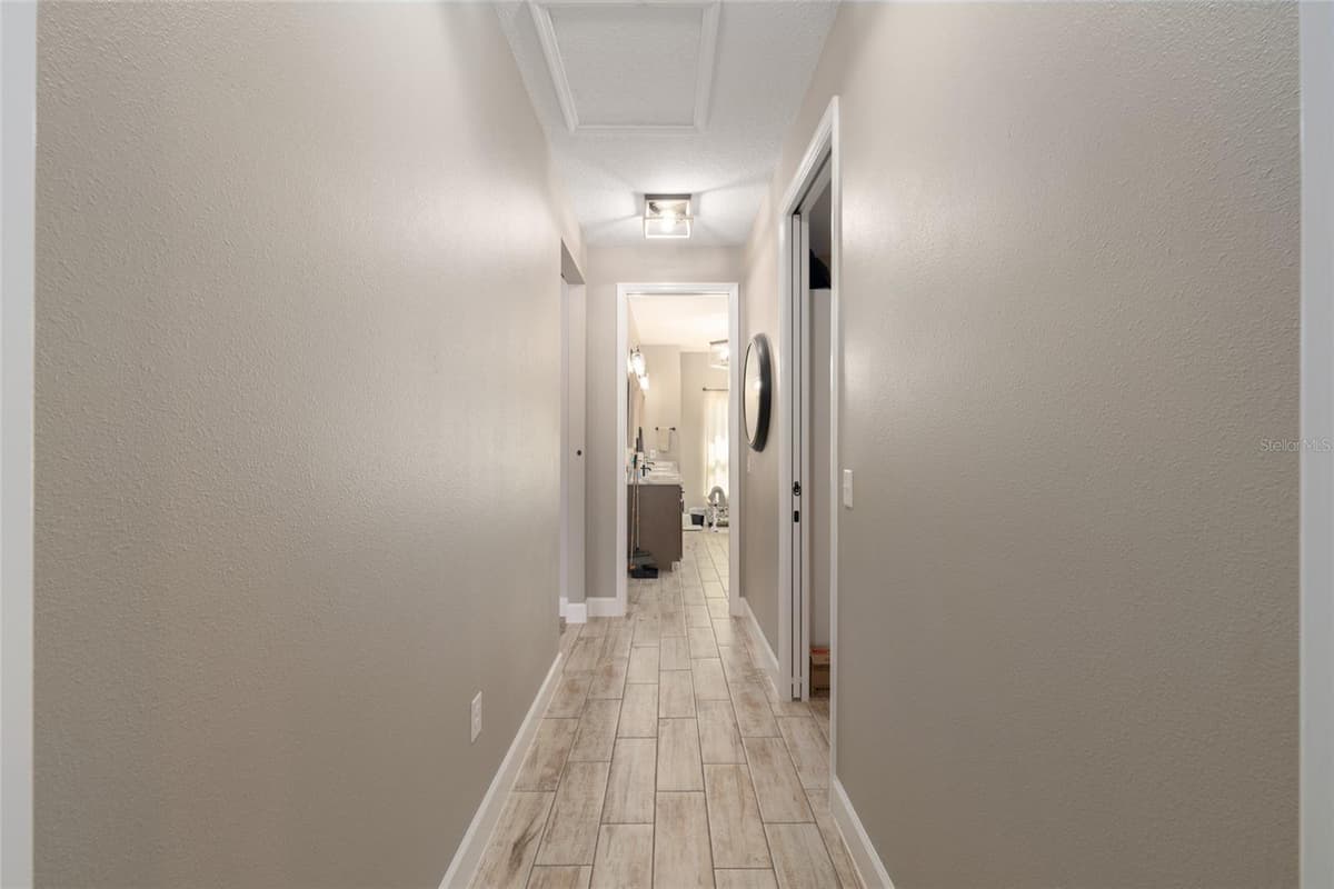 4821 SUNNYSIDE DRIVE — photo 45 of 98