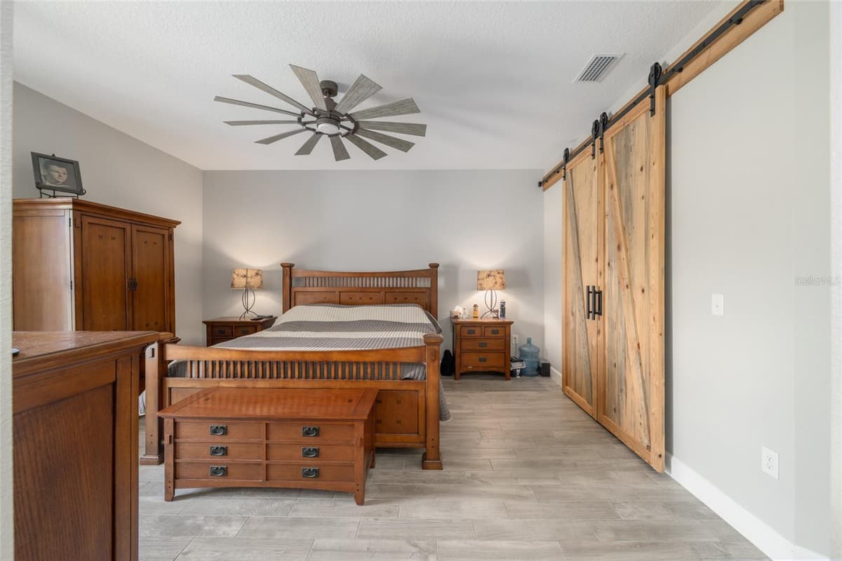 4821 SUNNYSIDE DRIVE — photo 38 of 98