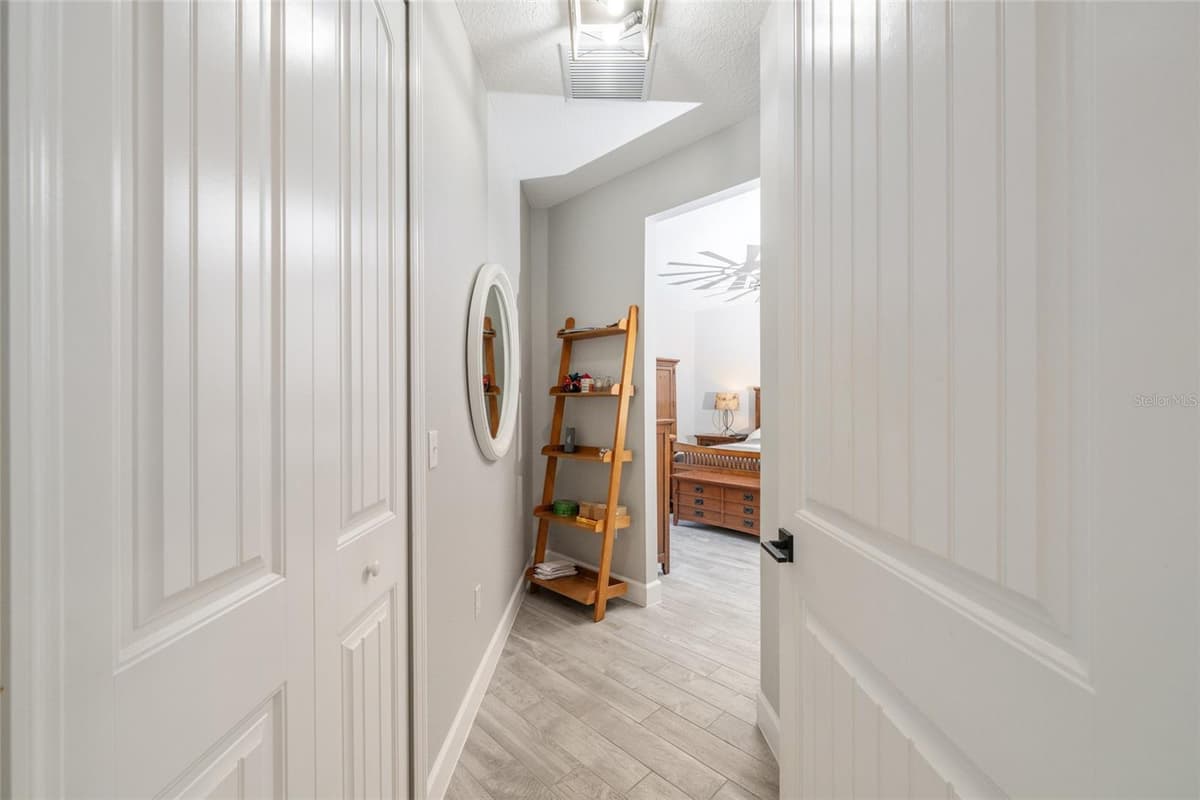 4821 SUNNYSIDE DRIVE — photo 37 of 98
