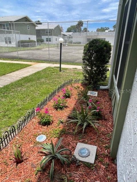 840 CENTER AVENUE — photo 2 of 24