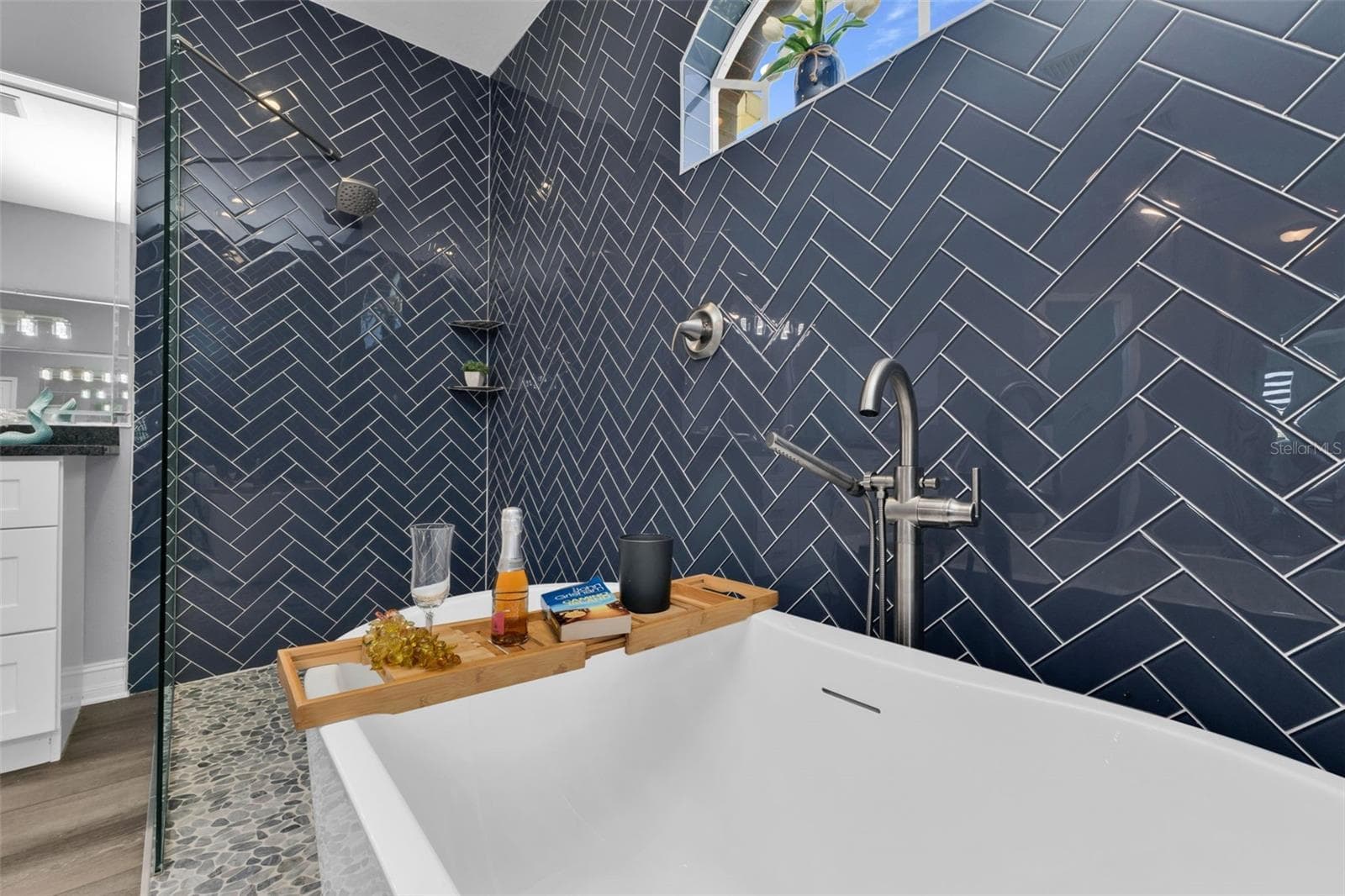 360 CAPRI ISLES COURT — photo 67 of 90