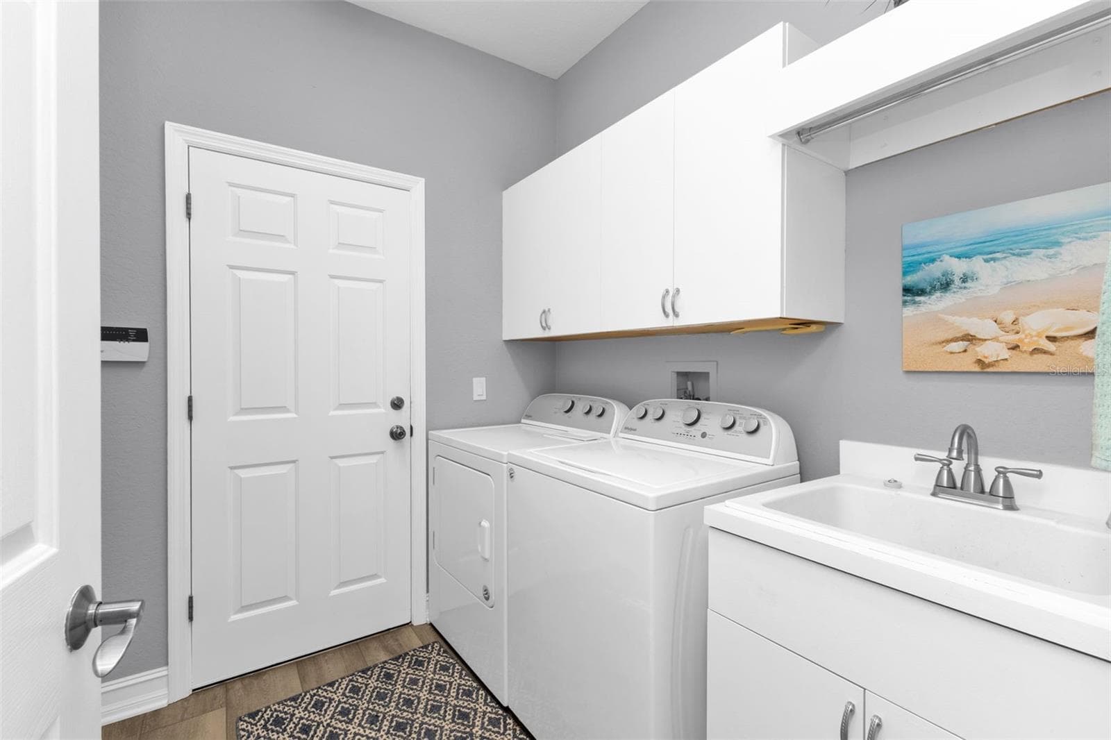 360 CAPRI ISLES COURT — photo 25 of 90