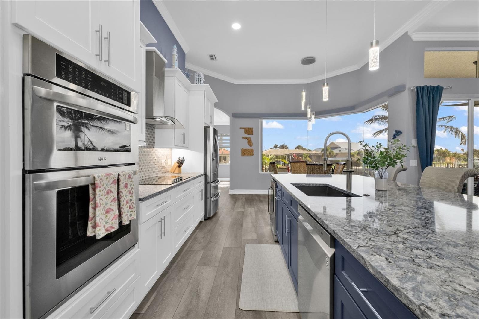 360 CAPRI ISLES COURT — photo 26 of 90