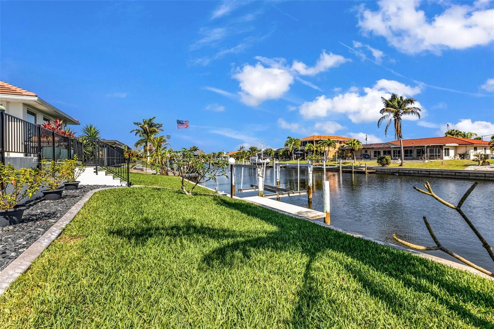 360 CAPRI ISLES COURT — photo 84 of 90