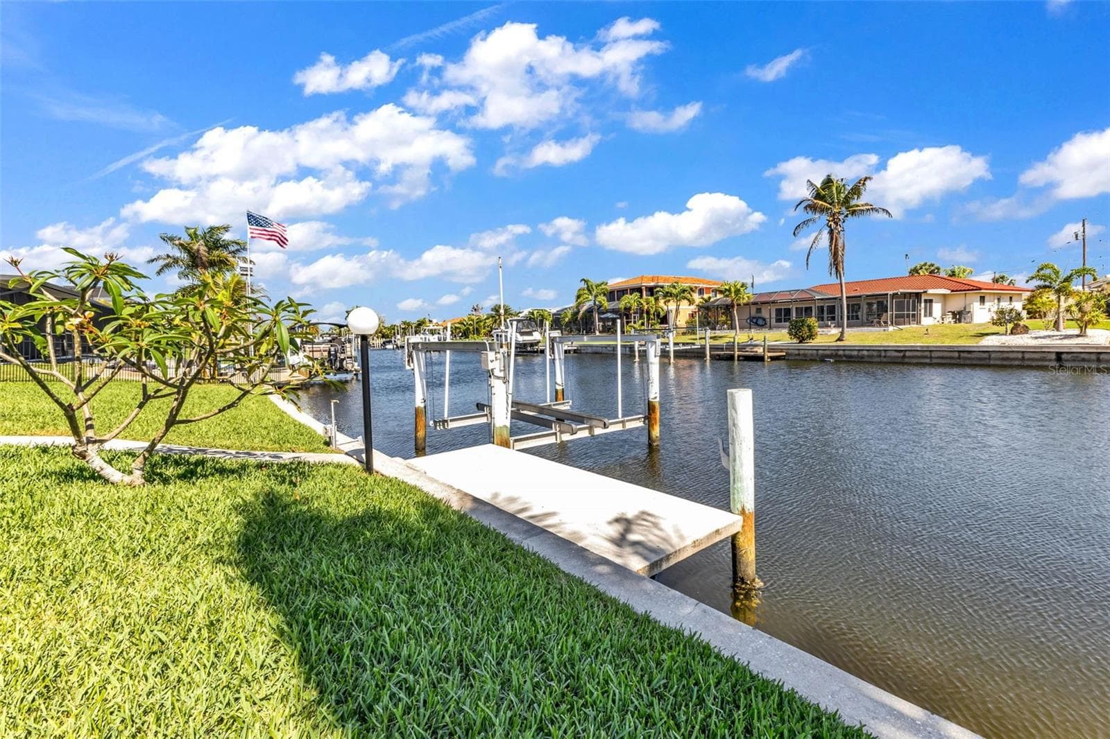 360 CAPRI ISLES COURT — photo 85 of 90