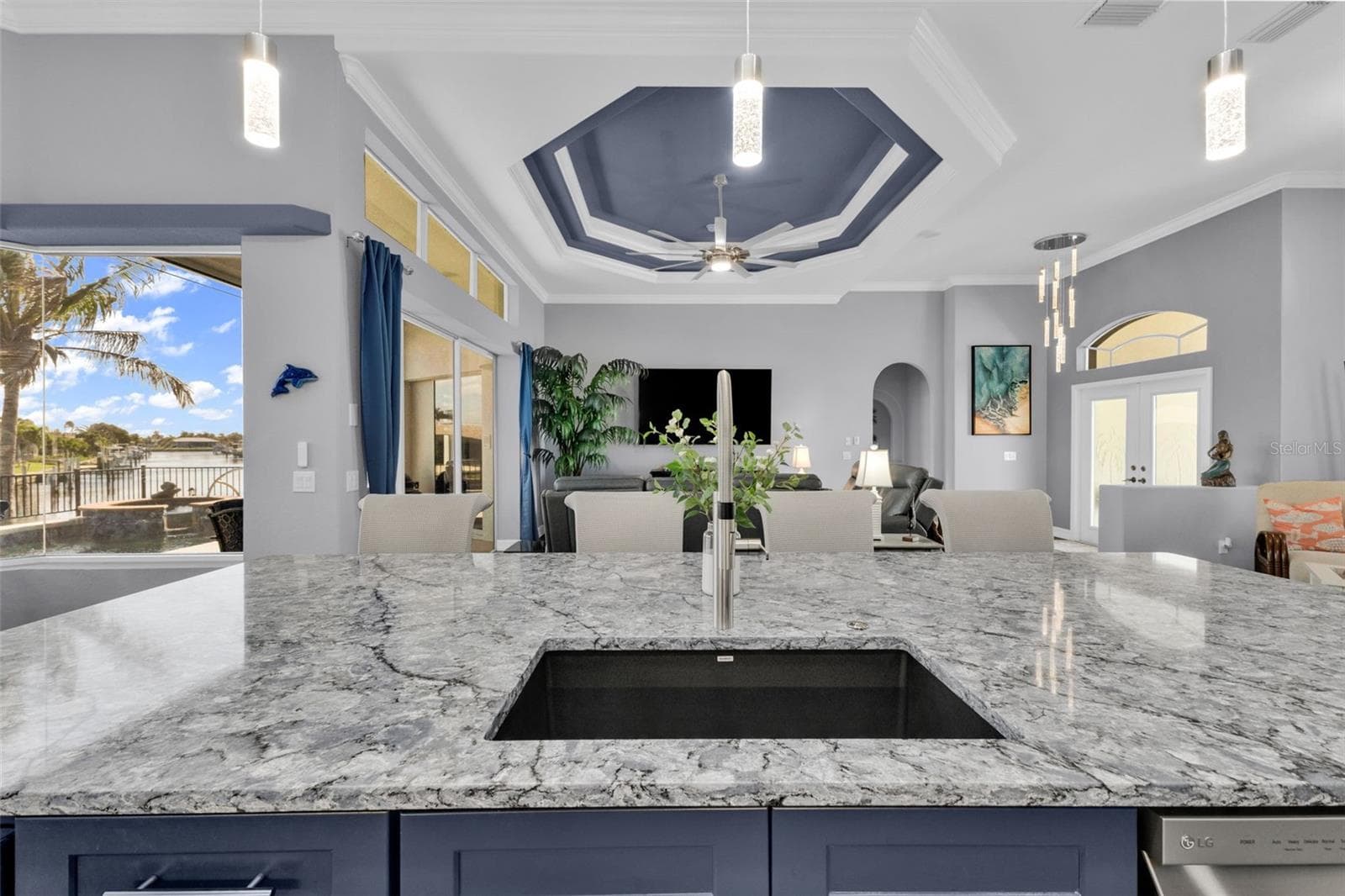 360 CAPRI ISLES COURT — photo 28 of 90