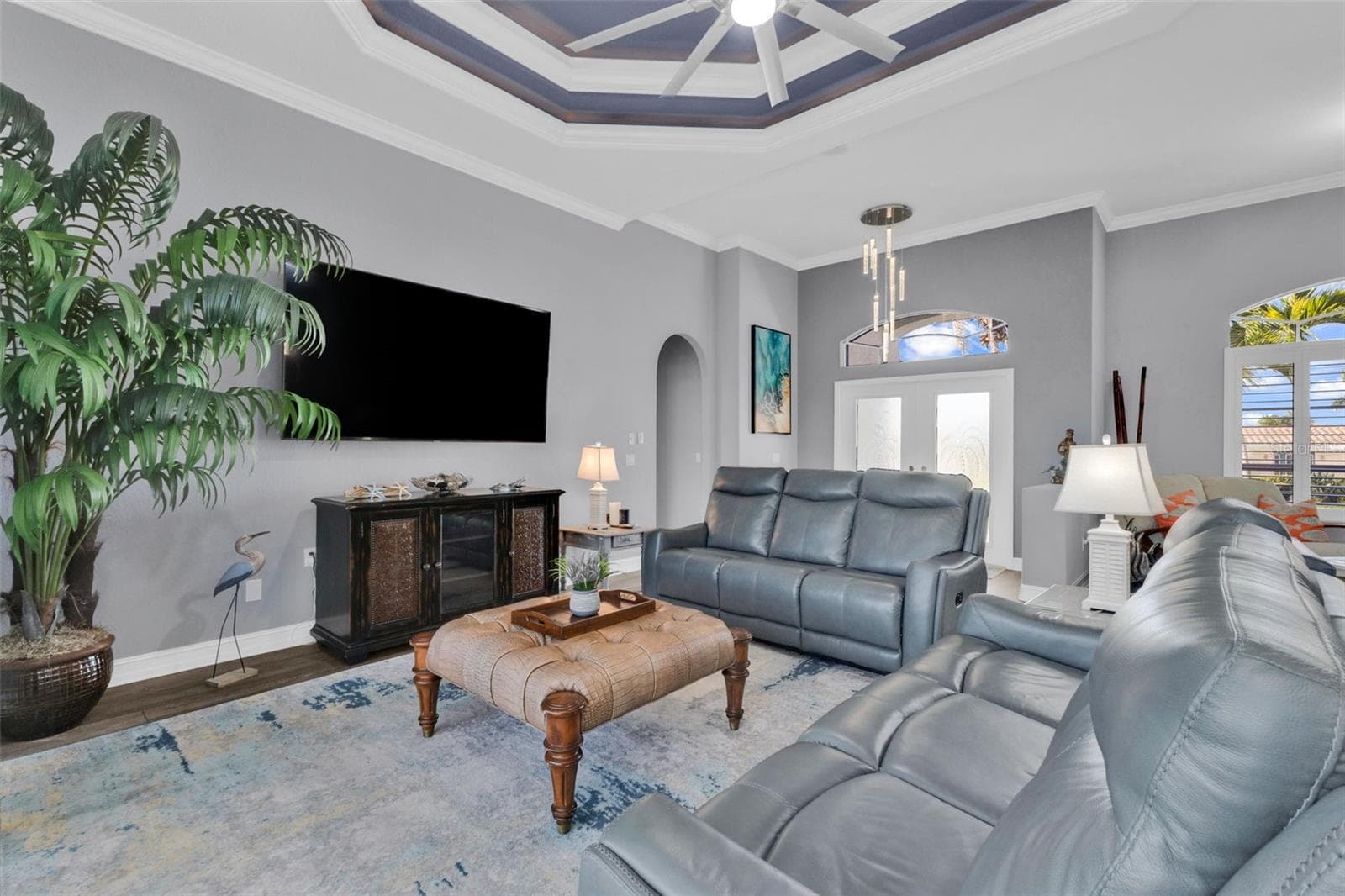 360 CAPRI ISLES COURT — photo 22 of 90