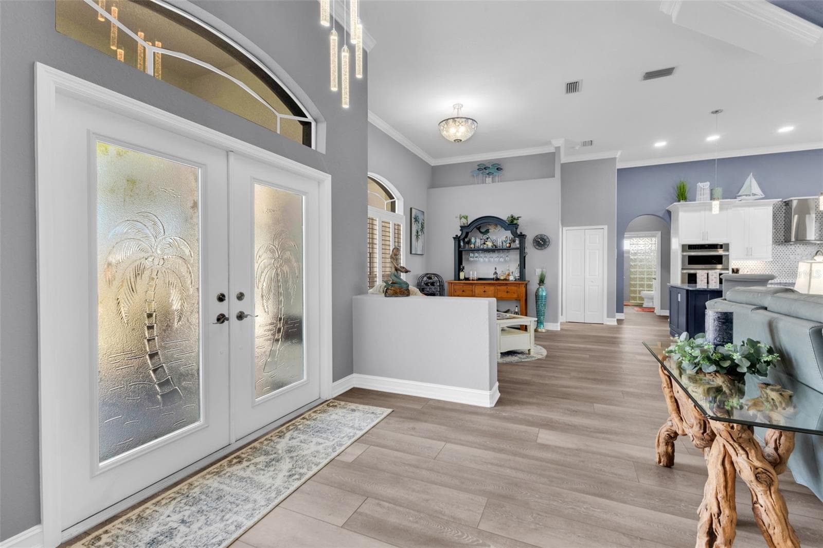 360 CAPRI ISLES COURT — photo 8 of 90