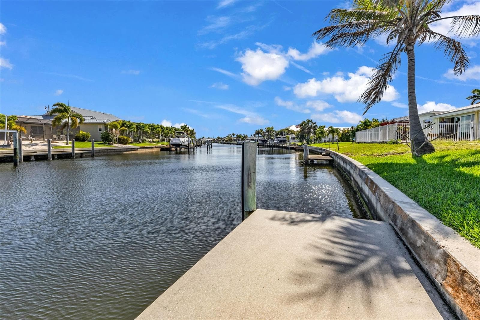 360 CAPRI ISLES COURT — photo 87 of 90