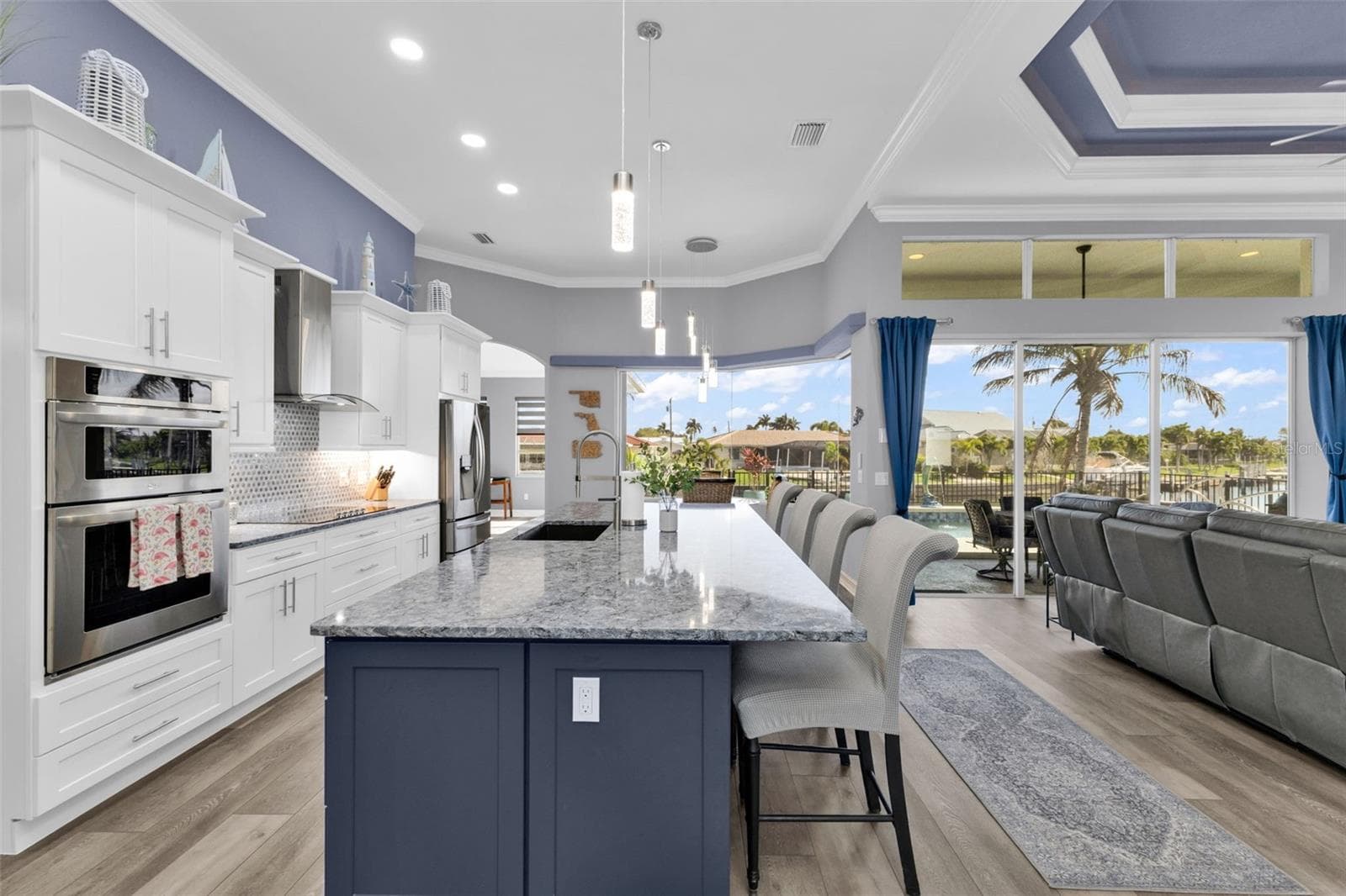 360 CAPRI ISLES COURT — photo 19 of 90