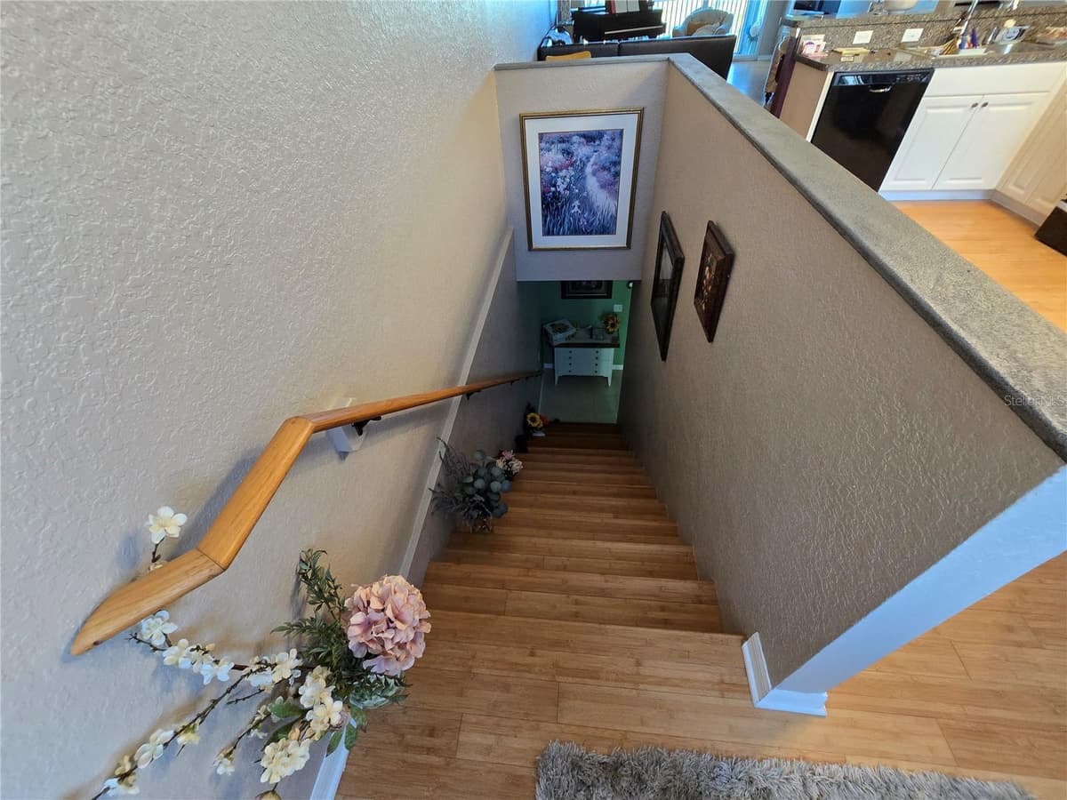 3919 CAPE HAZE DRIVE — photo 9 of 32