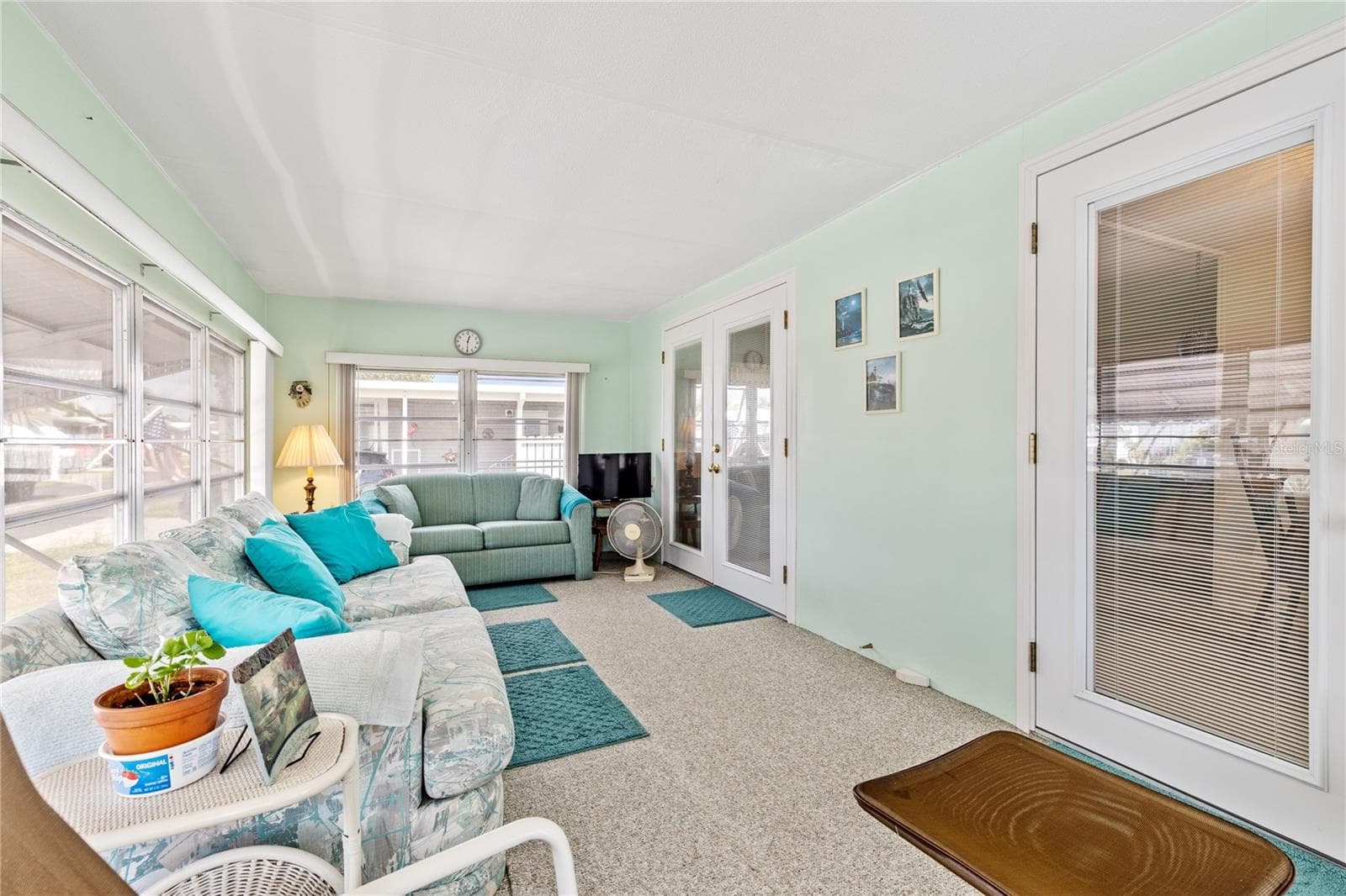 203 HARVEST LANE — photo 8 of 43