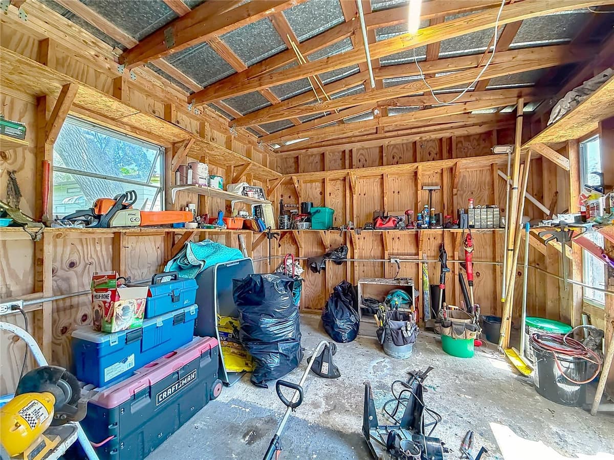 7951 PARTRIDGE LANE — photo 41 of 54