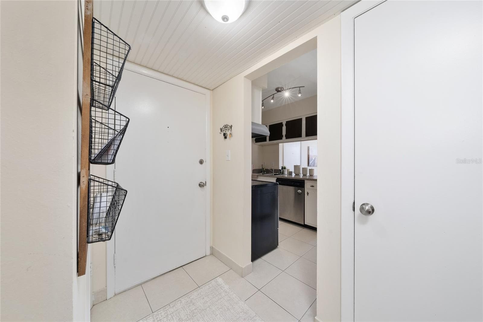 200 SAINT ANDREWS BOULEVARD — photo 23 of 28