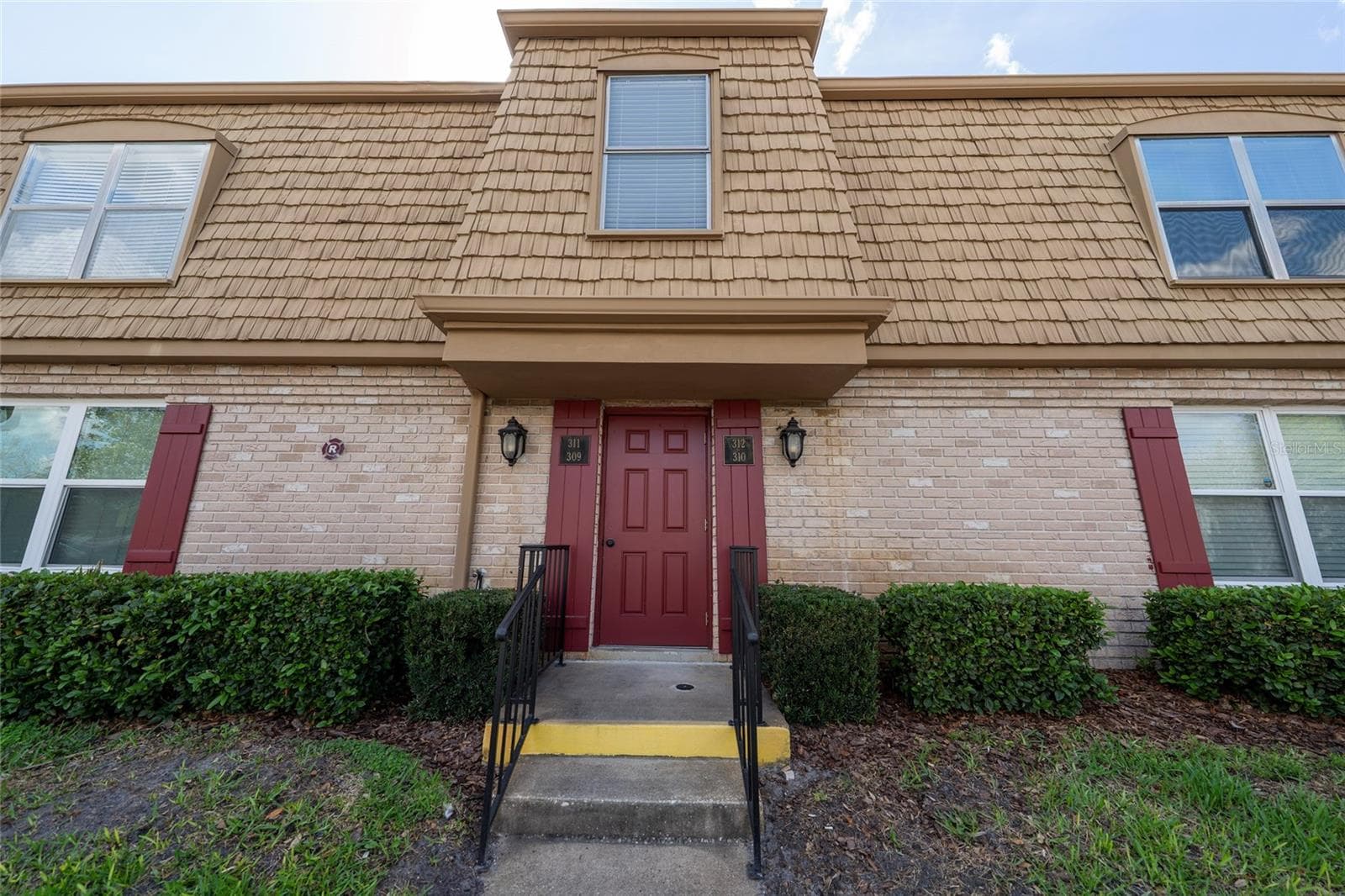 200 SAINT ANDREWS BOULEVARD — photo 10 of 28