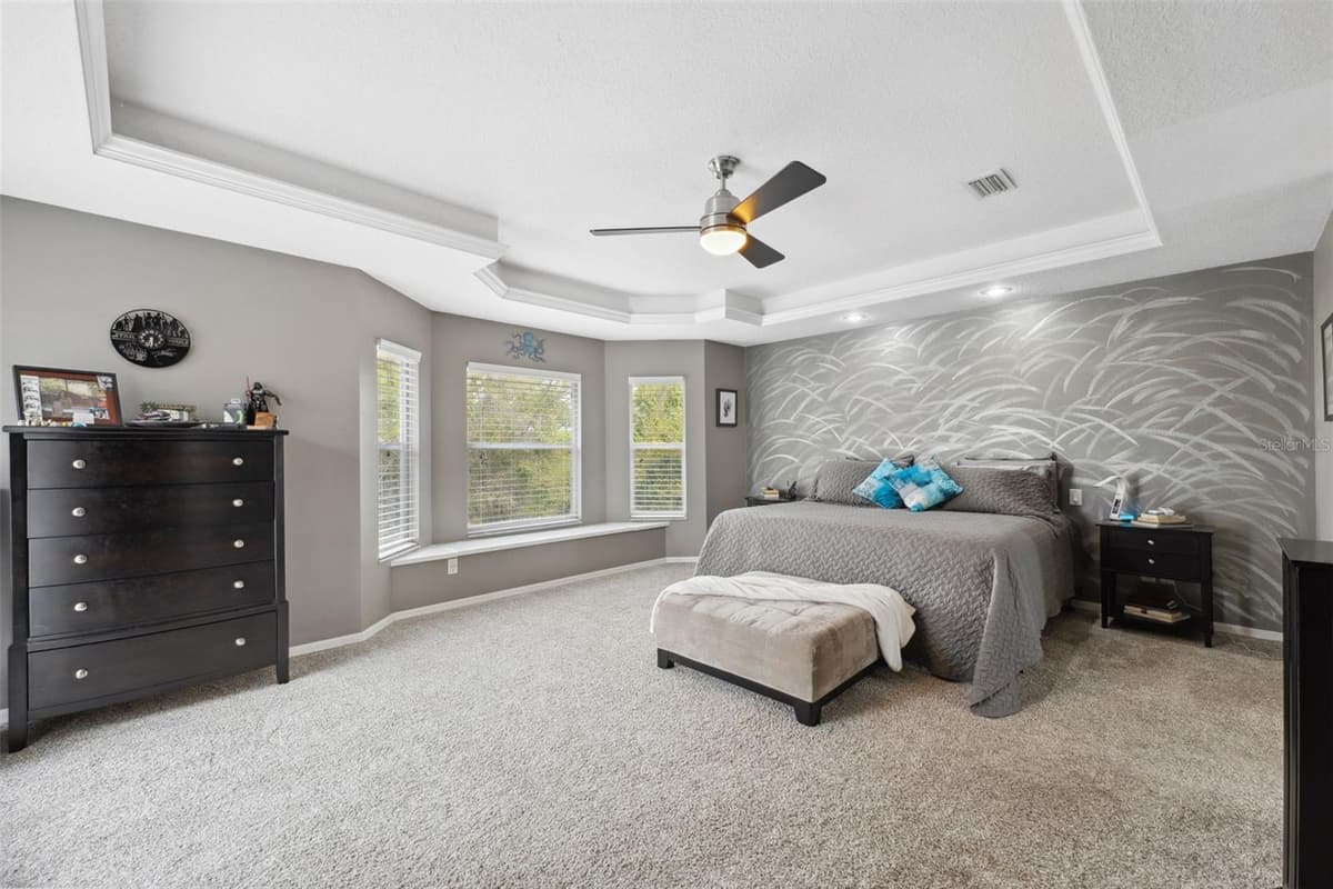 3114 BLUFF BOULEVARD — photo 36 of 84