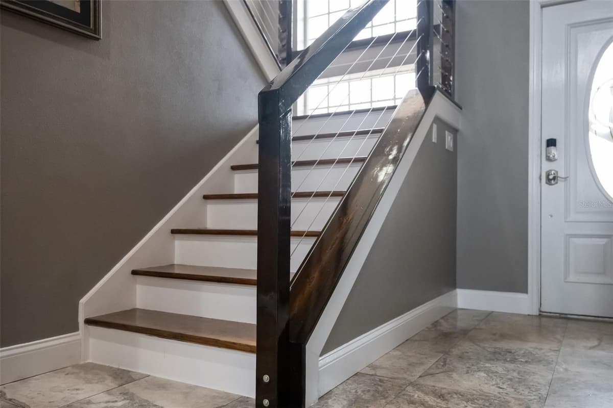 3114 BLUFF BOULEVARD — photo 17 of 84