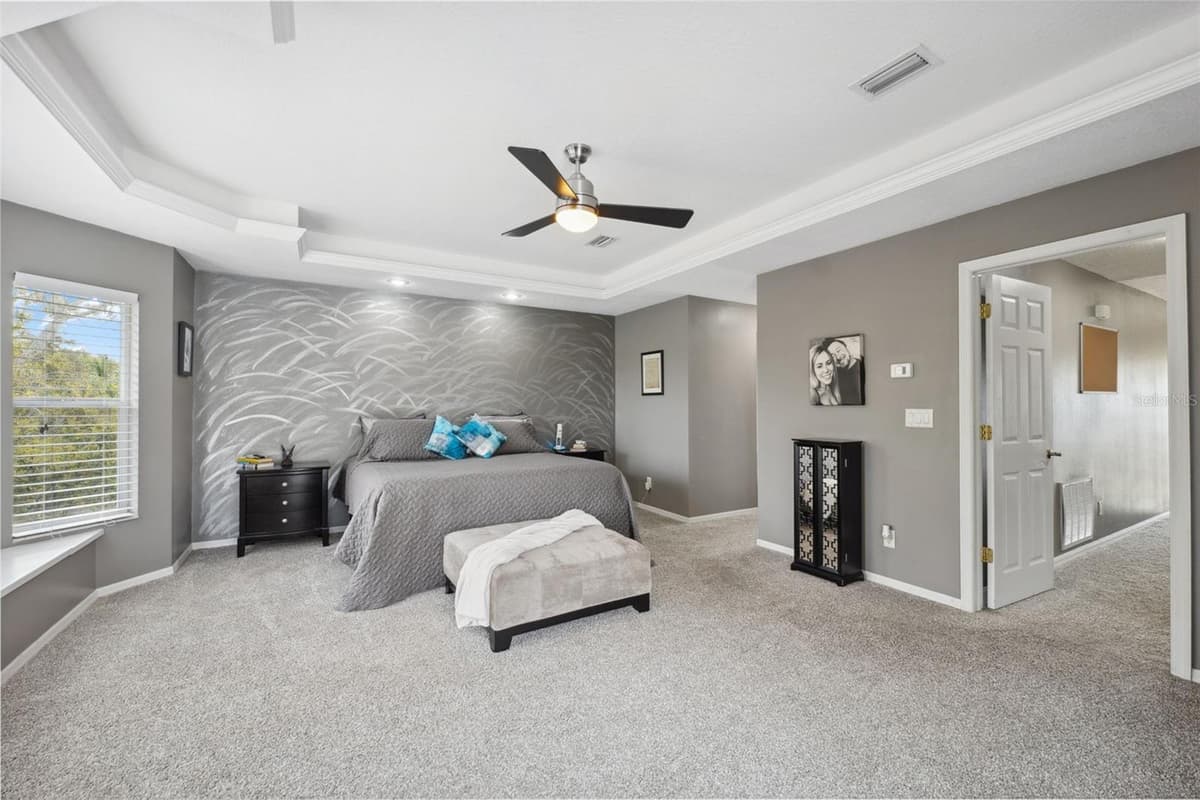 3114 BLUFF BOULEVARD — photo 37 of 84