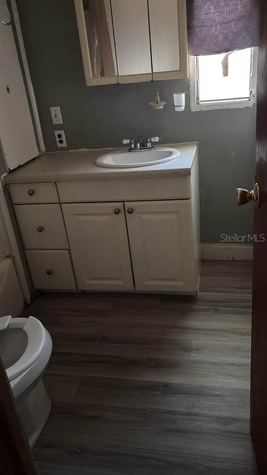 212 SUNSET DRIVE — photo 6 of 9