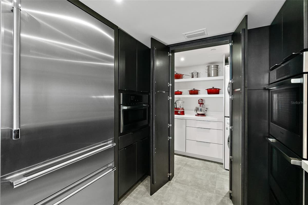 2545 ATLANTIC AVENUE — photo 19 of 83