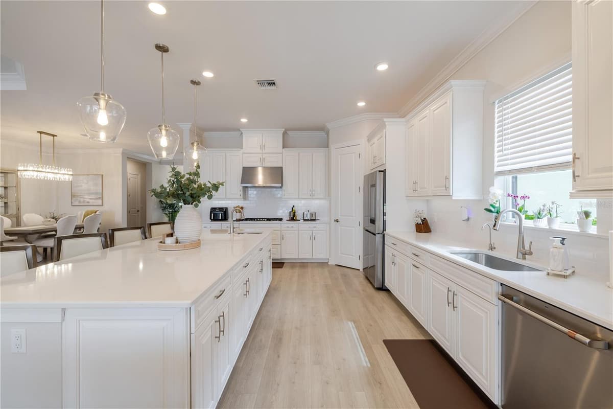 17602 TERRACINA DRIVE — photo 9 of 87