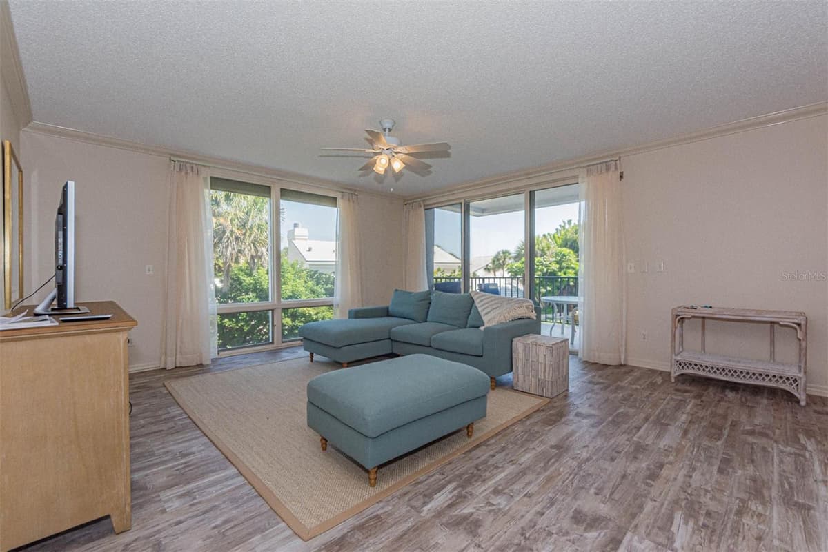 5810 HIGHWAY A1A — photo 4 of 47