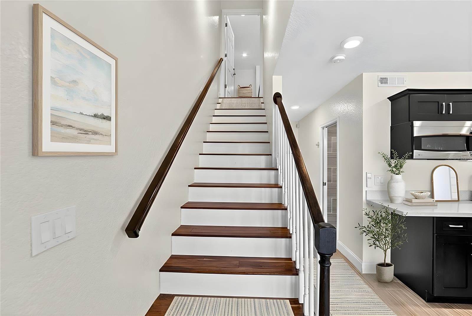 4639 MIRABELLA COURT — photo 19 of 52