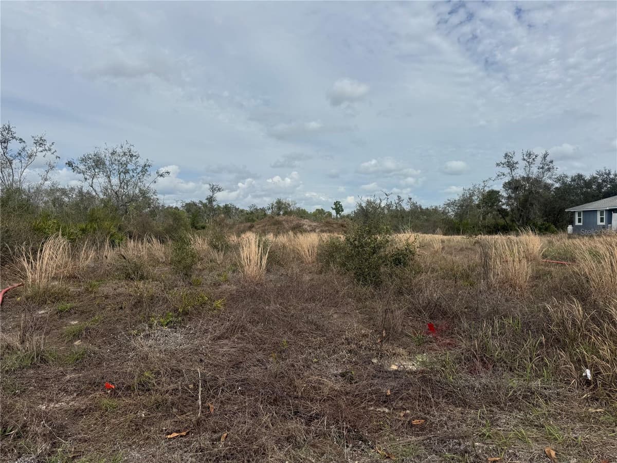 8500 AVIARY ROAD — photo 4 of 5