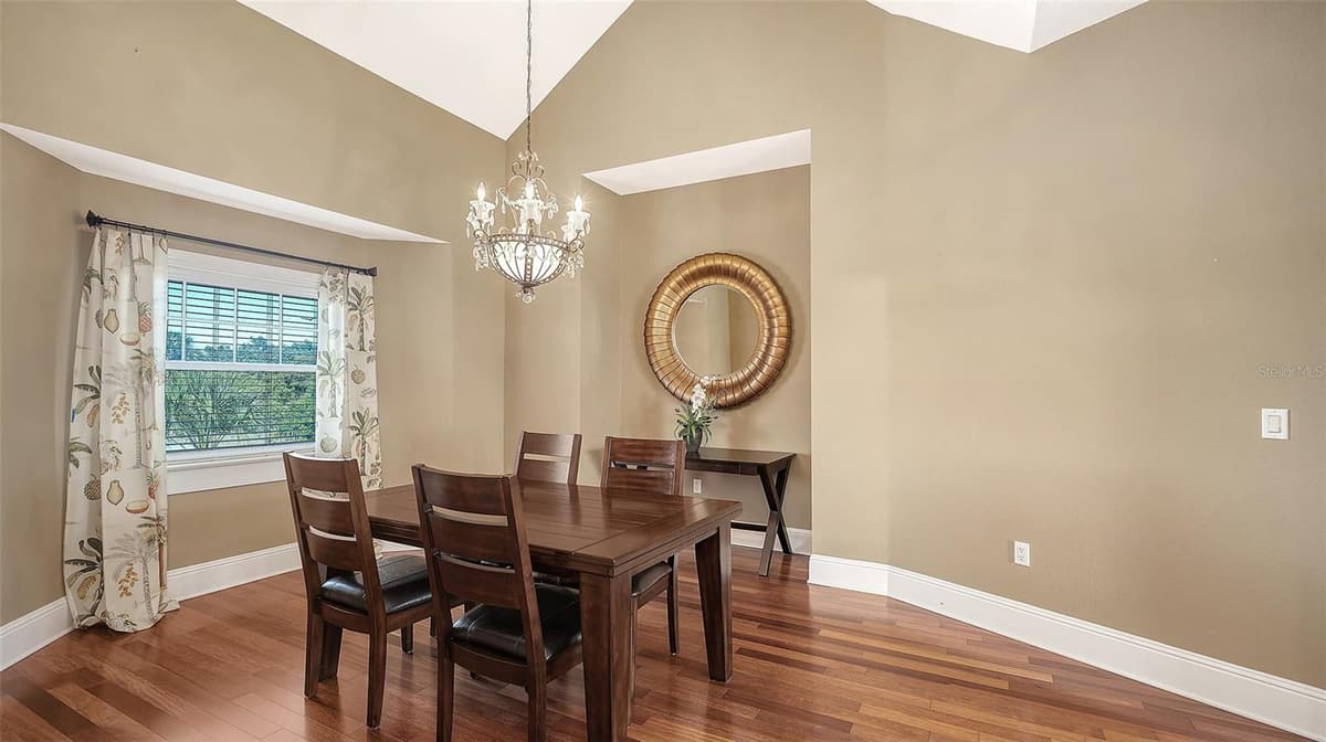 925 BAYSHORE DRIVE — photo 24 of 55