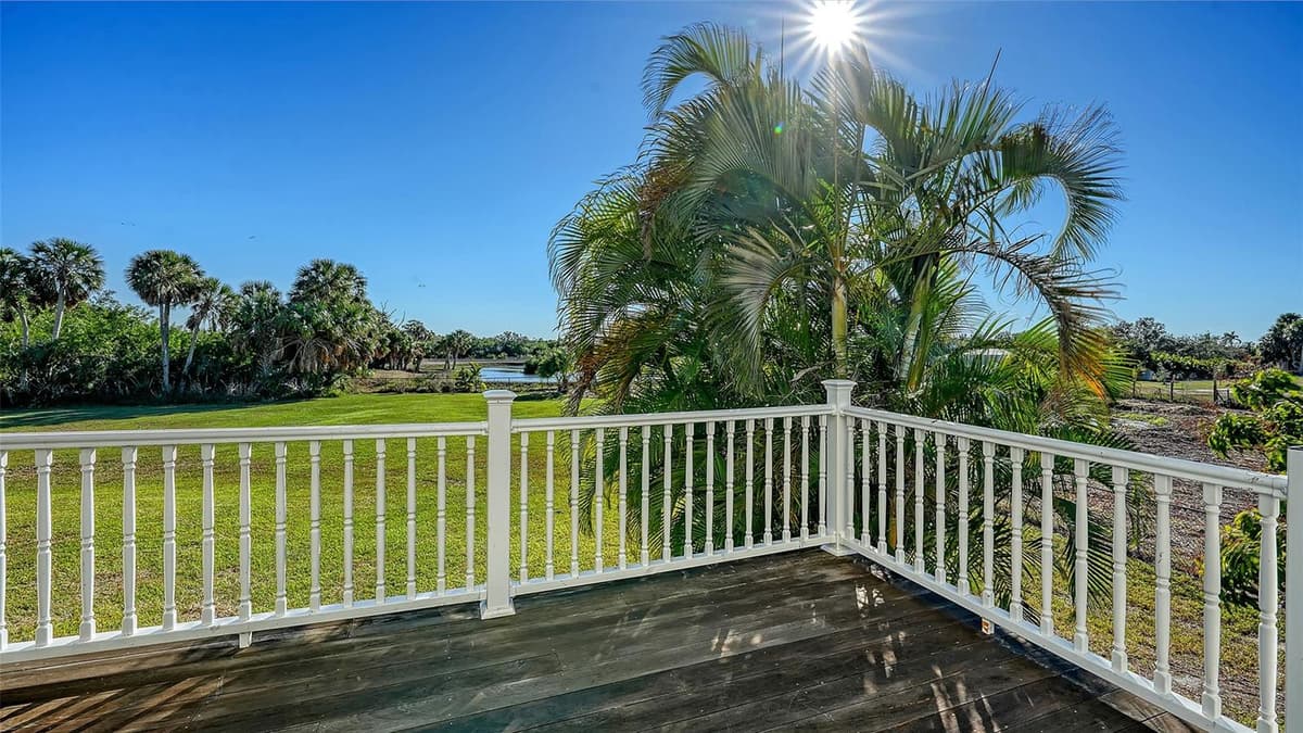 925 BAYSHORE DRIVE — photo 51 of 55