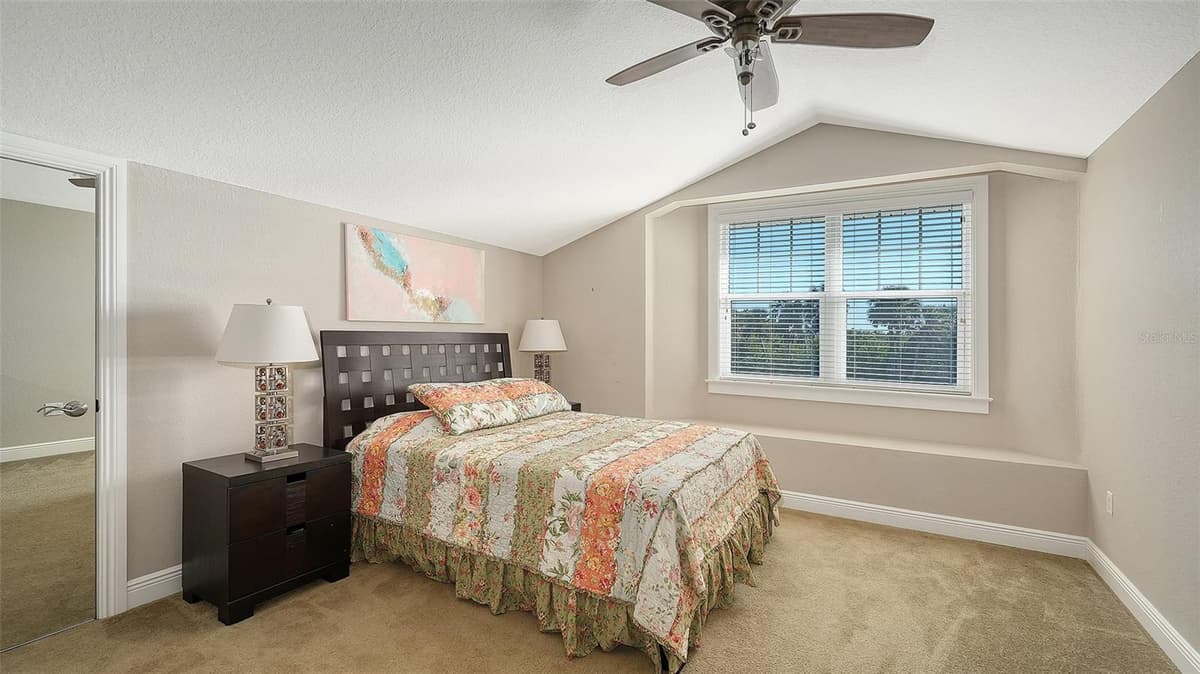 925 BAYSHORE DRIVE — photo 42 of 55