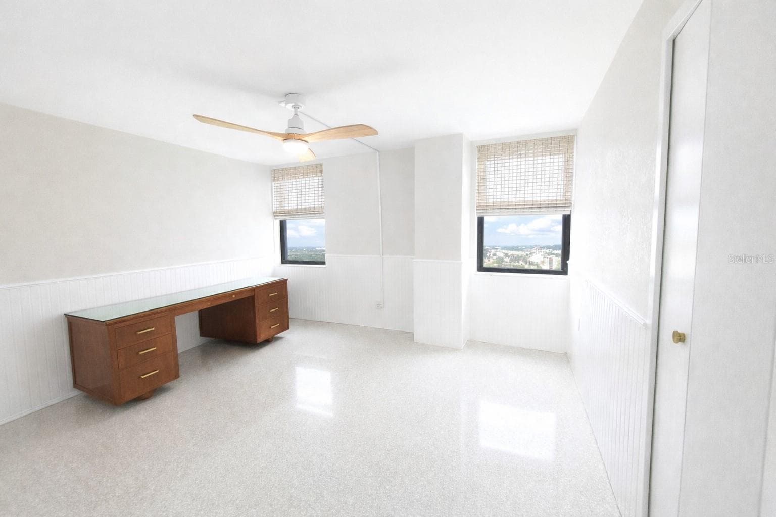10355 PARADISE BOULEVARD — photo 39 of 70